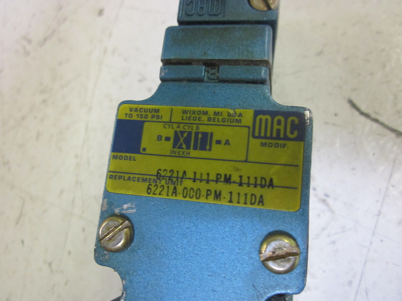 MAC 6221A-111-PM-111DA VALVE 120V  *USED*