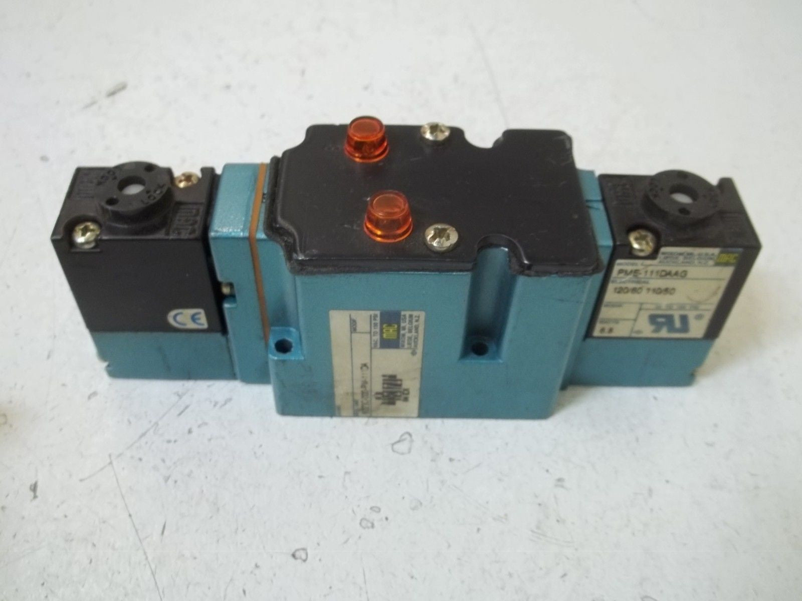 MAC 6223C-000-PM-111DA SOLENOID VALVE *USED*