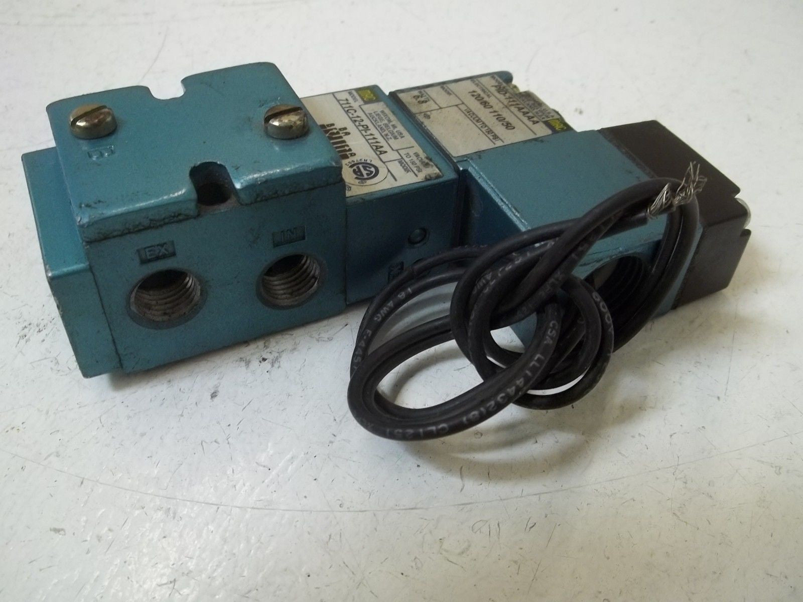MAC 711C-12-PI-111AA VALVE *USED*