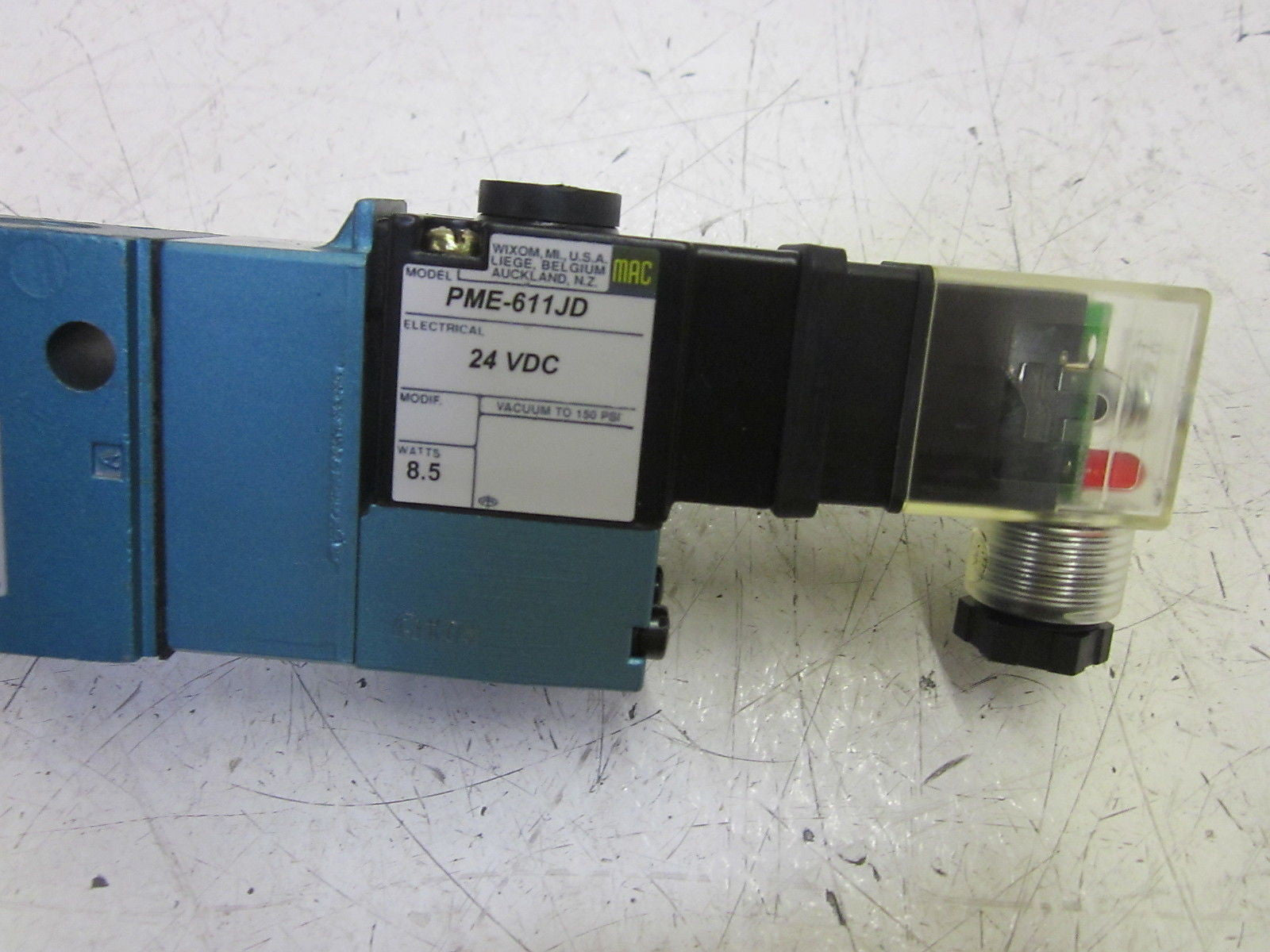 MAC 812C-PP-611JD-112 SOLENOID VALVE 24VDC *NEW NO BOX*