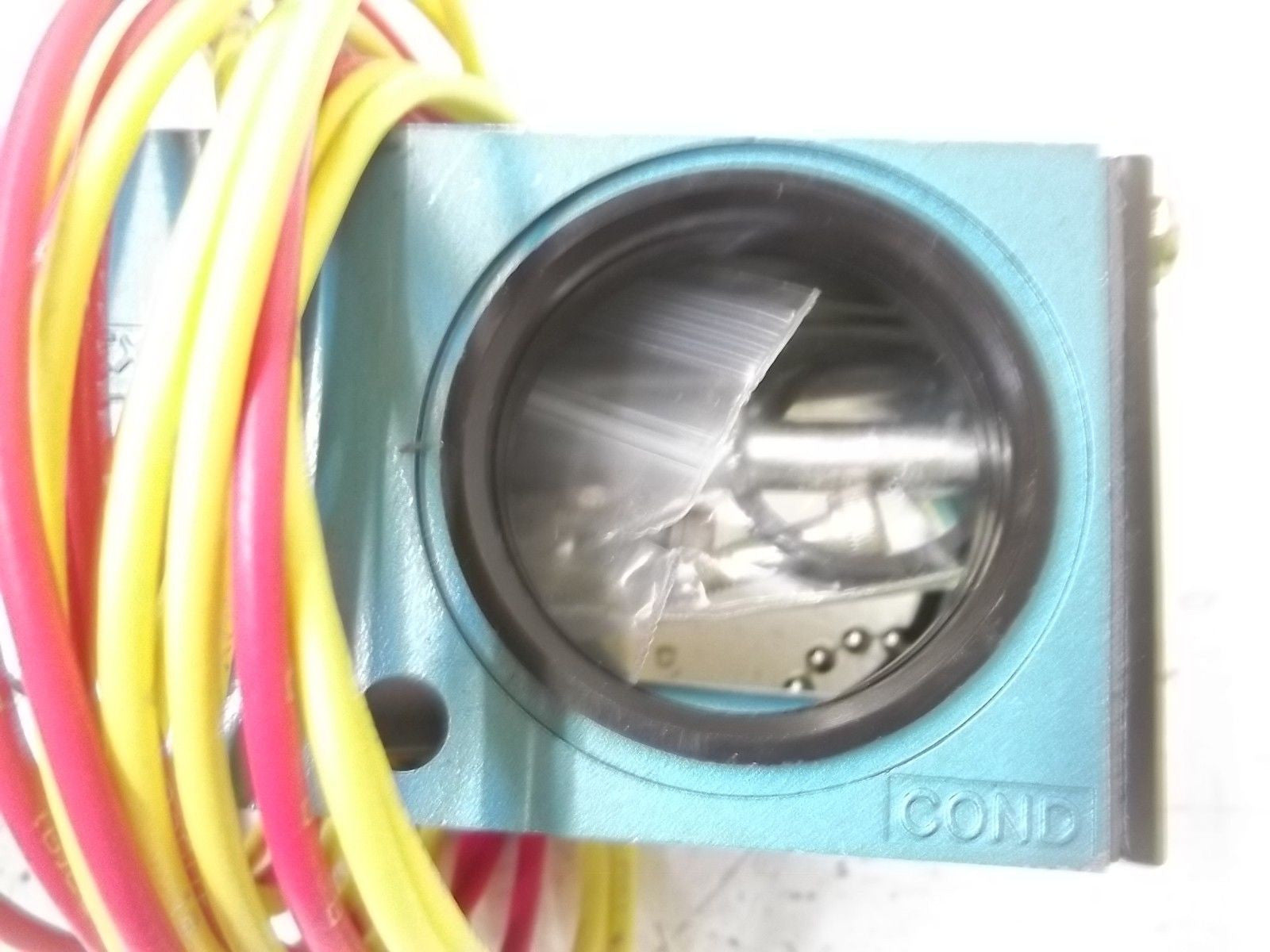 MAC 82A-0A-BRA-00-0003 SOLENOID VALVE BASE *NEW NO BOX*