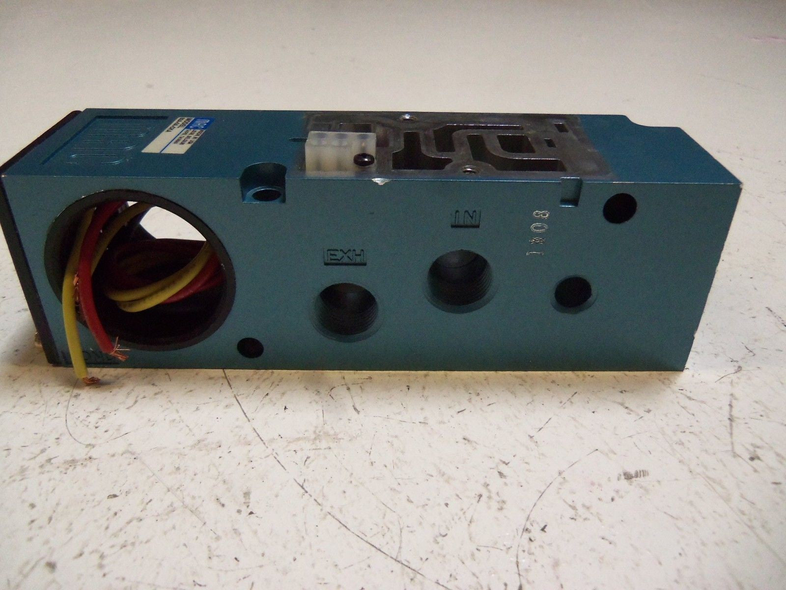 MAC 82A-0A-CKA SOLENOID VALVE *USED*