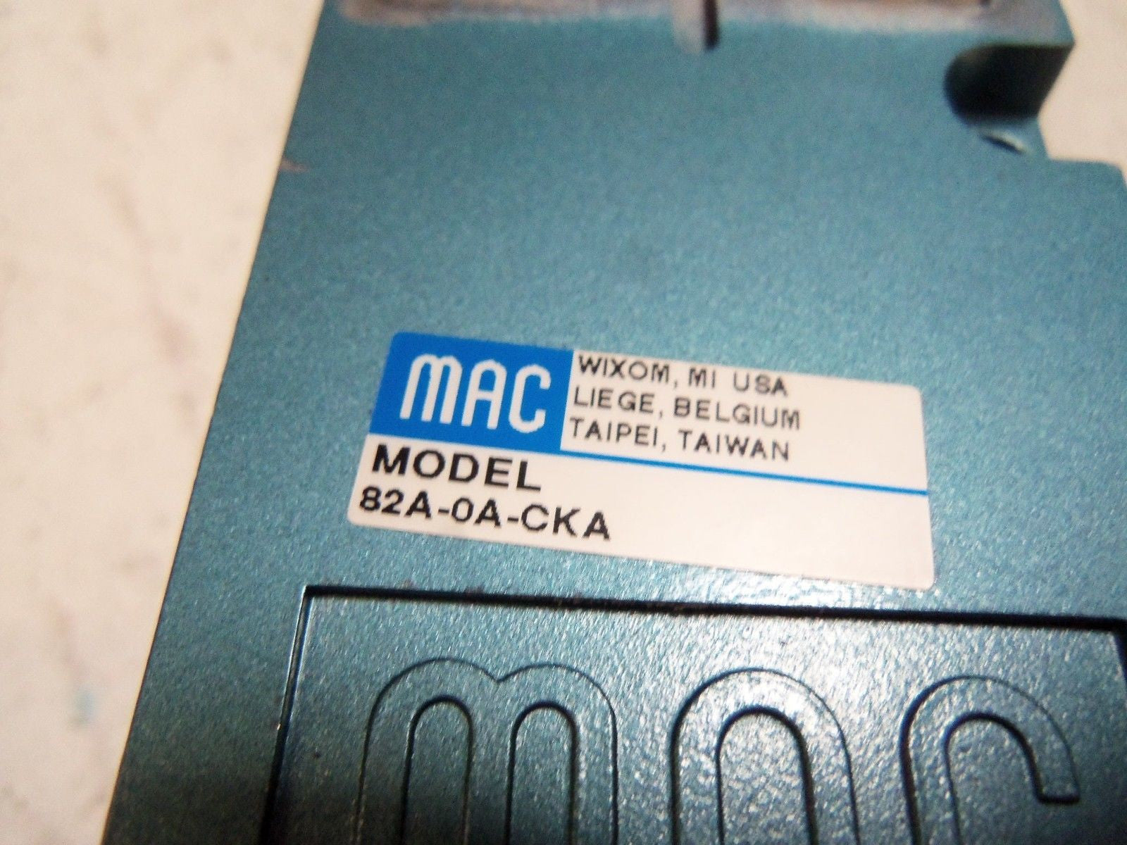MAC 82A-0A-CKA SOLENOID VALVE *USED*