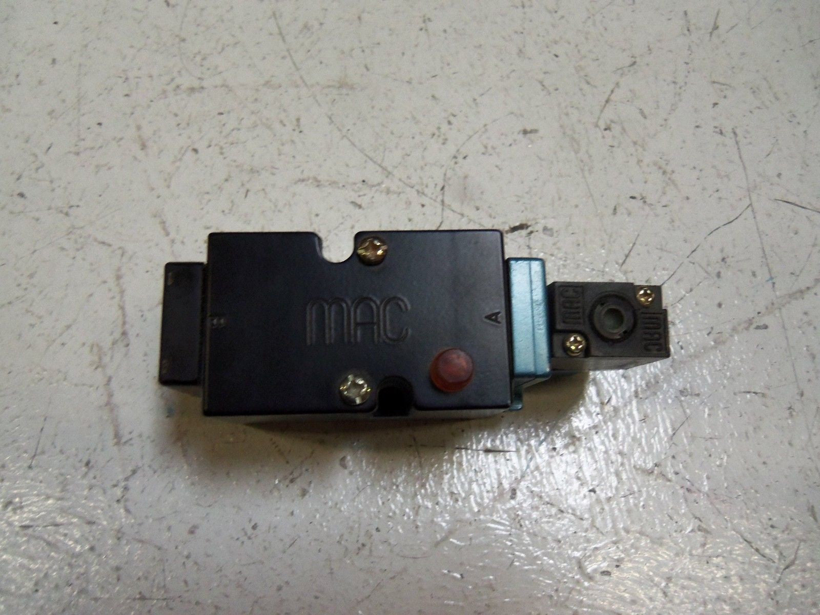 MAC 82A-AC-000-TM-DDAP-1DA SOLENOID VALVE *USED*