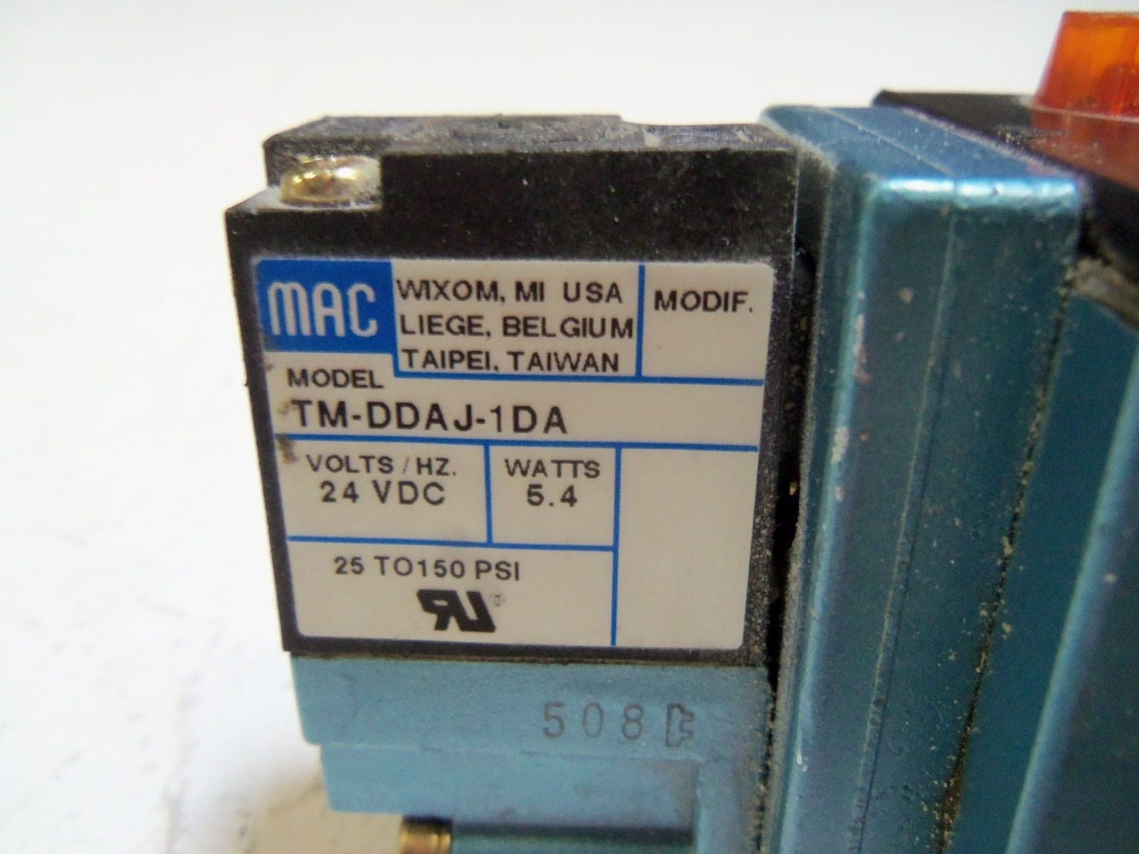 MAC 82A-AC-000-TM-DDAP-1DA SOLENOID VALVE *USED*