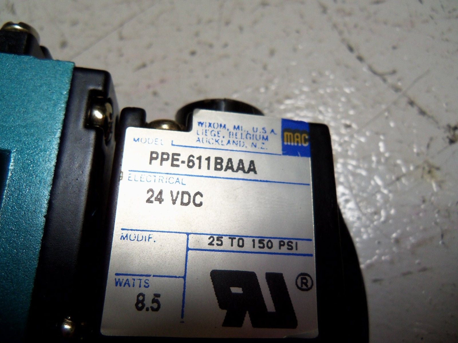 MAC 9128-PP-611BA SOLENOID PNEUMATIC VALVE *USED*