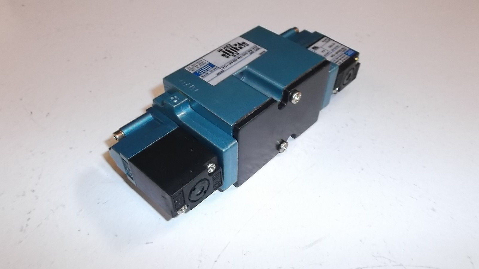MAC VALVE  82A-BA-00-TM-DDAP-1DA *USED*