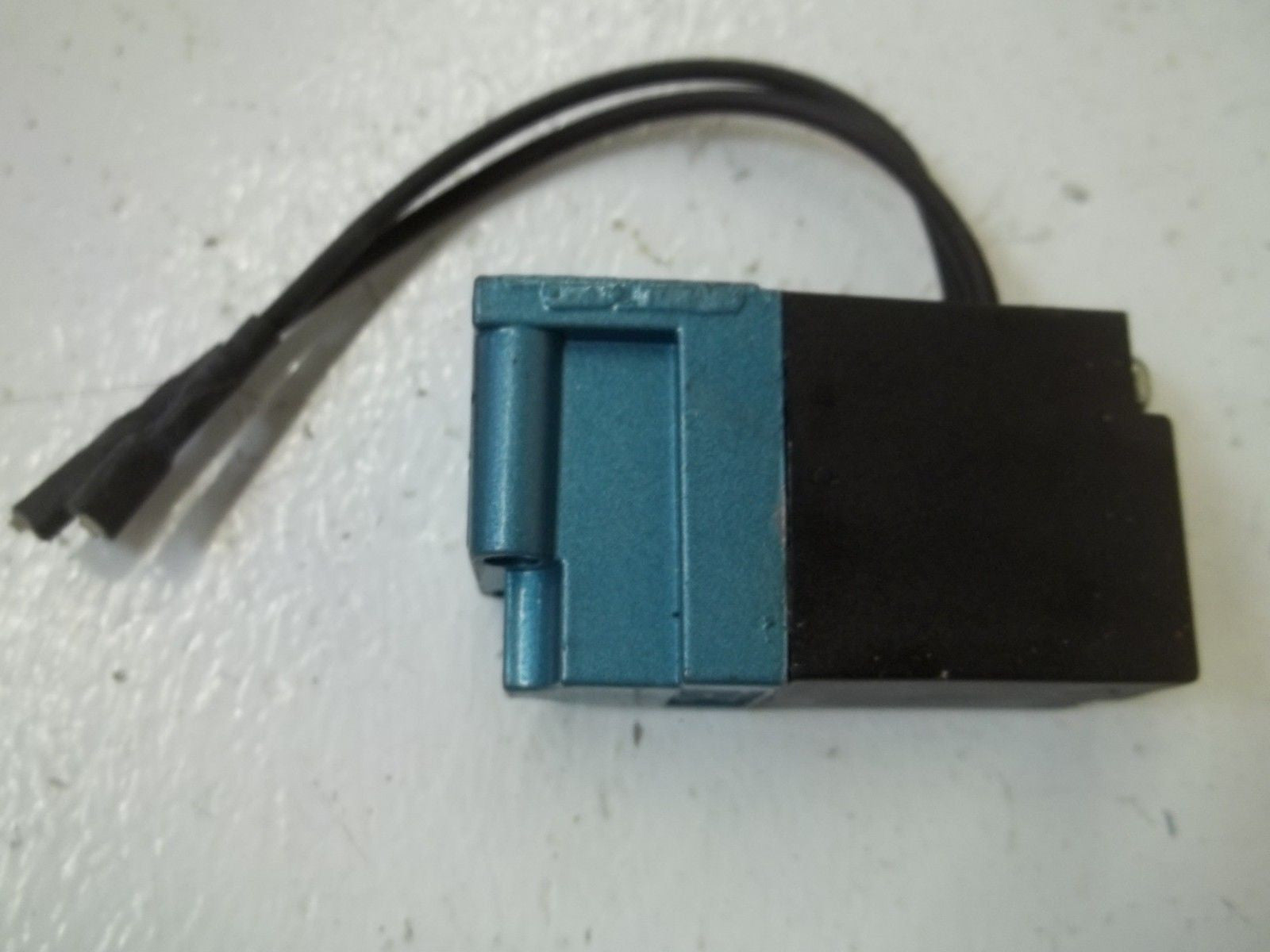 MAC VALVE INC. TM-DDAP-1DA PILOT OPERATOR VALVE *USED*