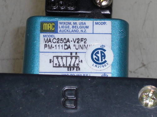 MAC VALVE MAC250A-V2F2PM-111DA"UNIV"  *USED*