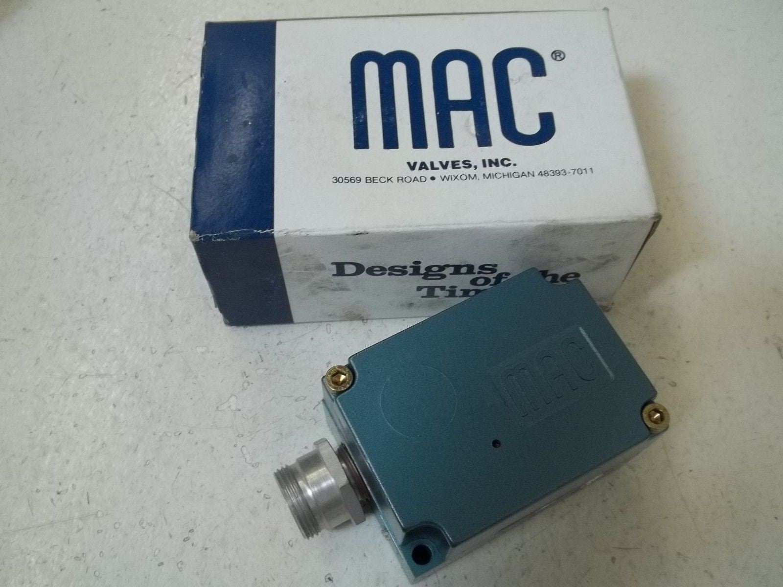 MAC VALVE PPC5C-DGB-PGEA-AAE-B0 4 BIT SINKING/ POS *USED*