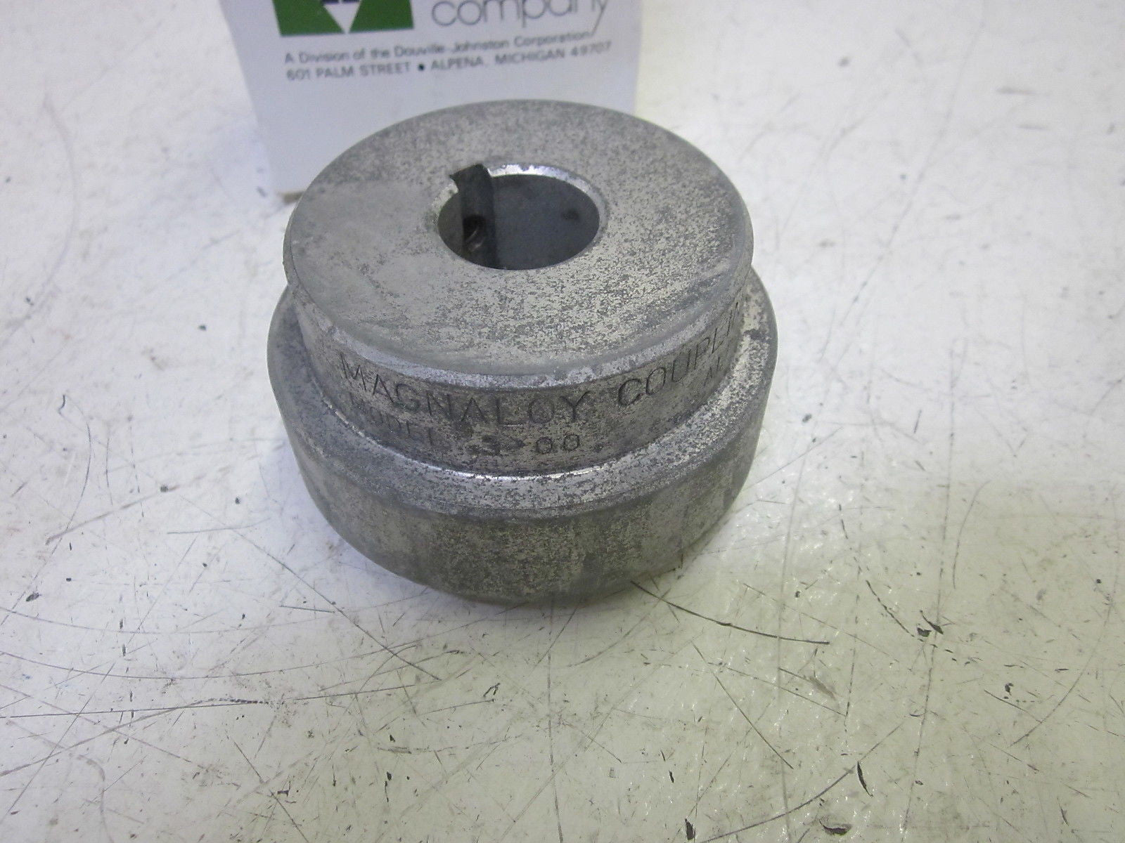 MAGNALOY M30010008 COUPLING HUB 1" x 1/4" *NEW IN BOX*