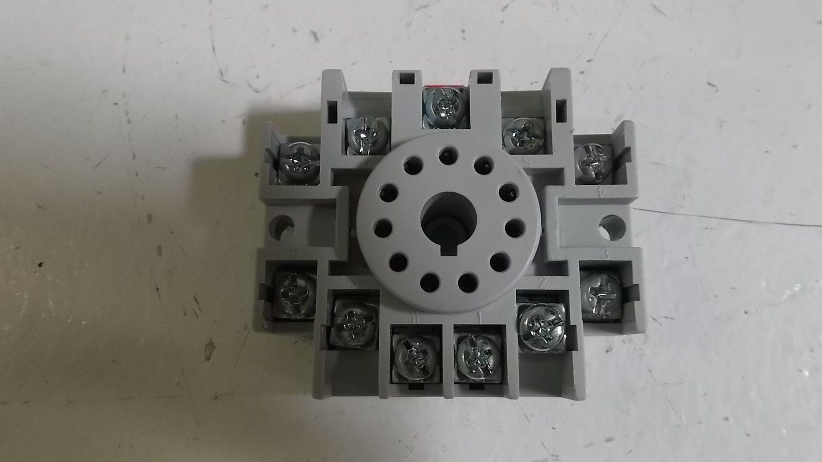 MAGNECRAFT 70-465-1 SOCKET RELAY *NEW IN BOX*