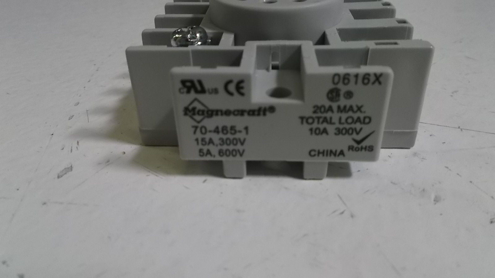 MAGNECRAFT 70-465-1 SOCKET RELAY *NEW IN BOX*