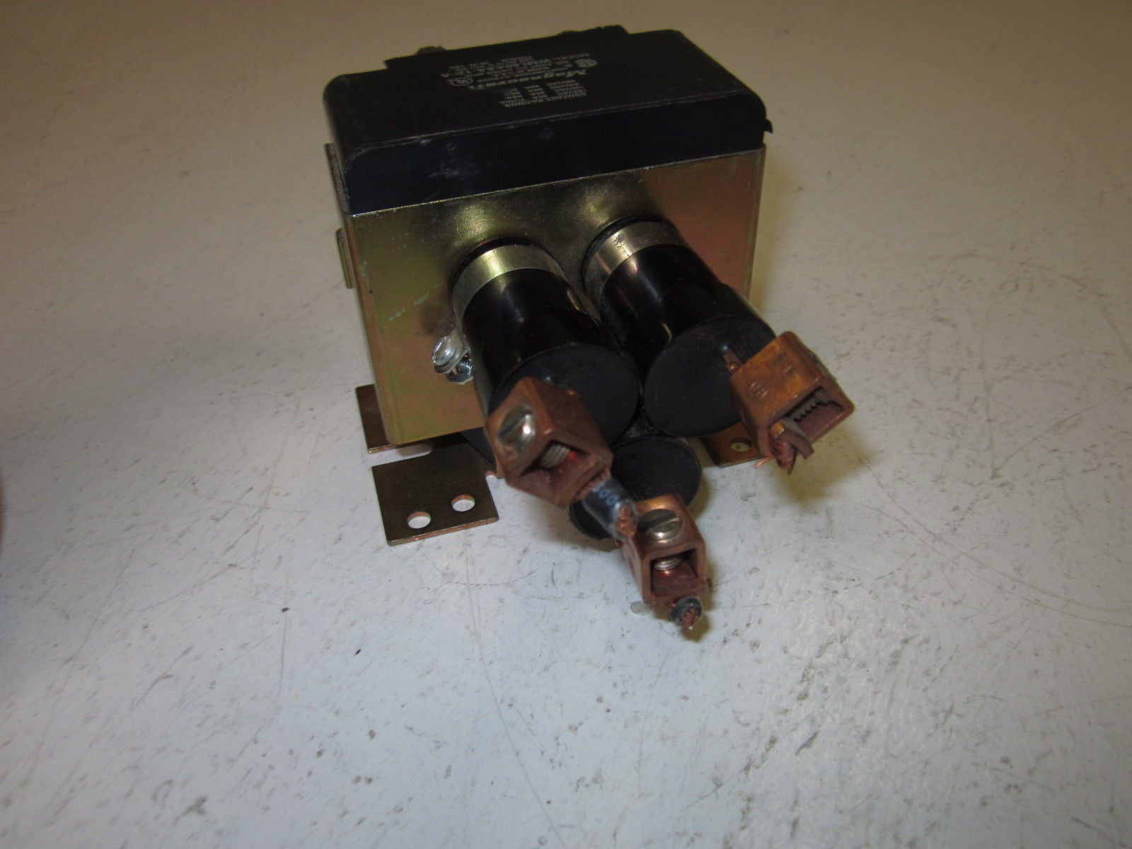 MAGNECRAFT WML60AAA-120A *USED*