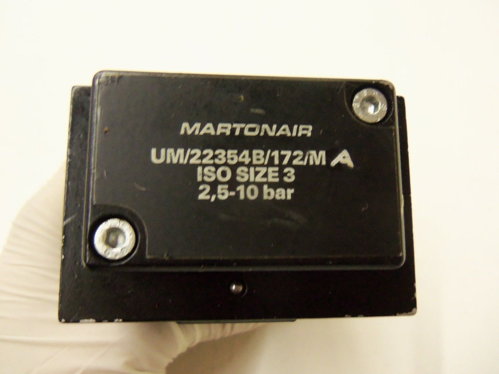 MANTONAIR UM /22354B /1 /72 /MA *USED*