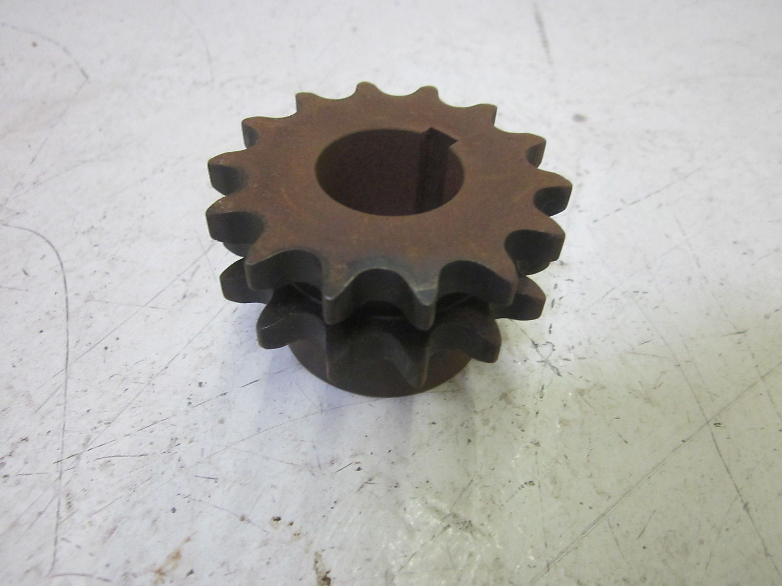 MARTIN D-40B14H SPROCKET *NEW NO BOX*