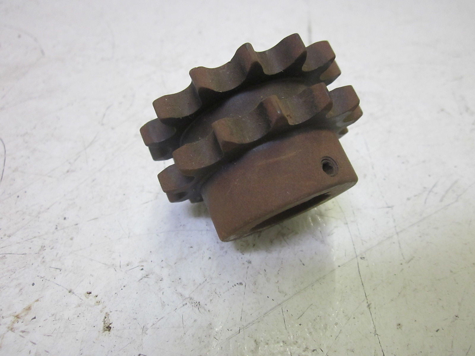 MARTIN D-40B14H SPROCKET *NEW NO BOX*
