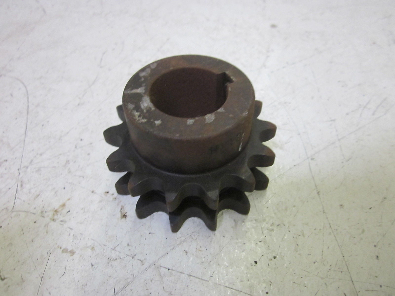 MARTIN D-40B14H SPROCKET *NEW NO BOX*