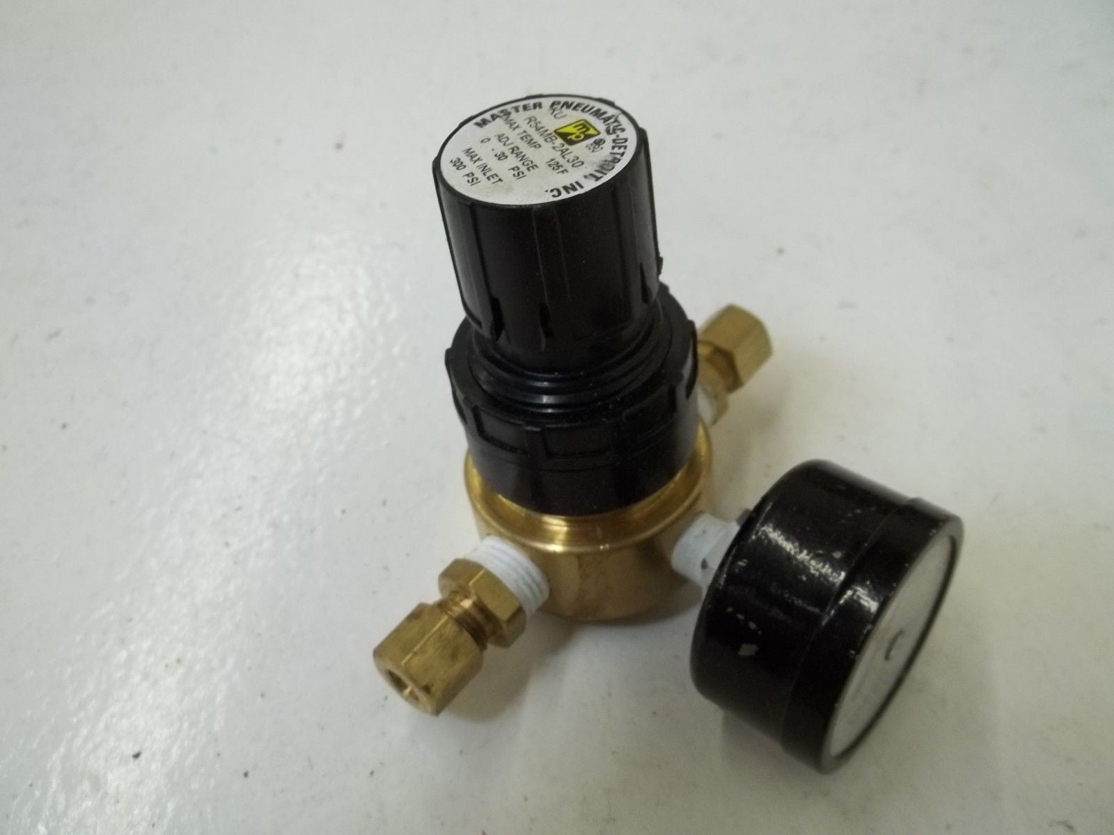 MASTER PNEUMATIC-DELTROIT INC. R54MB-2AL30 *USED*