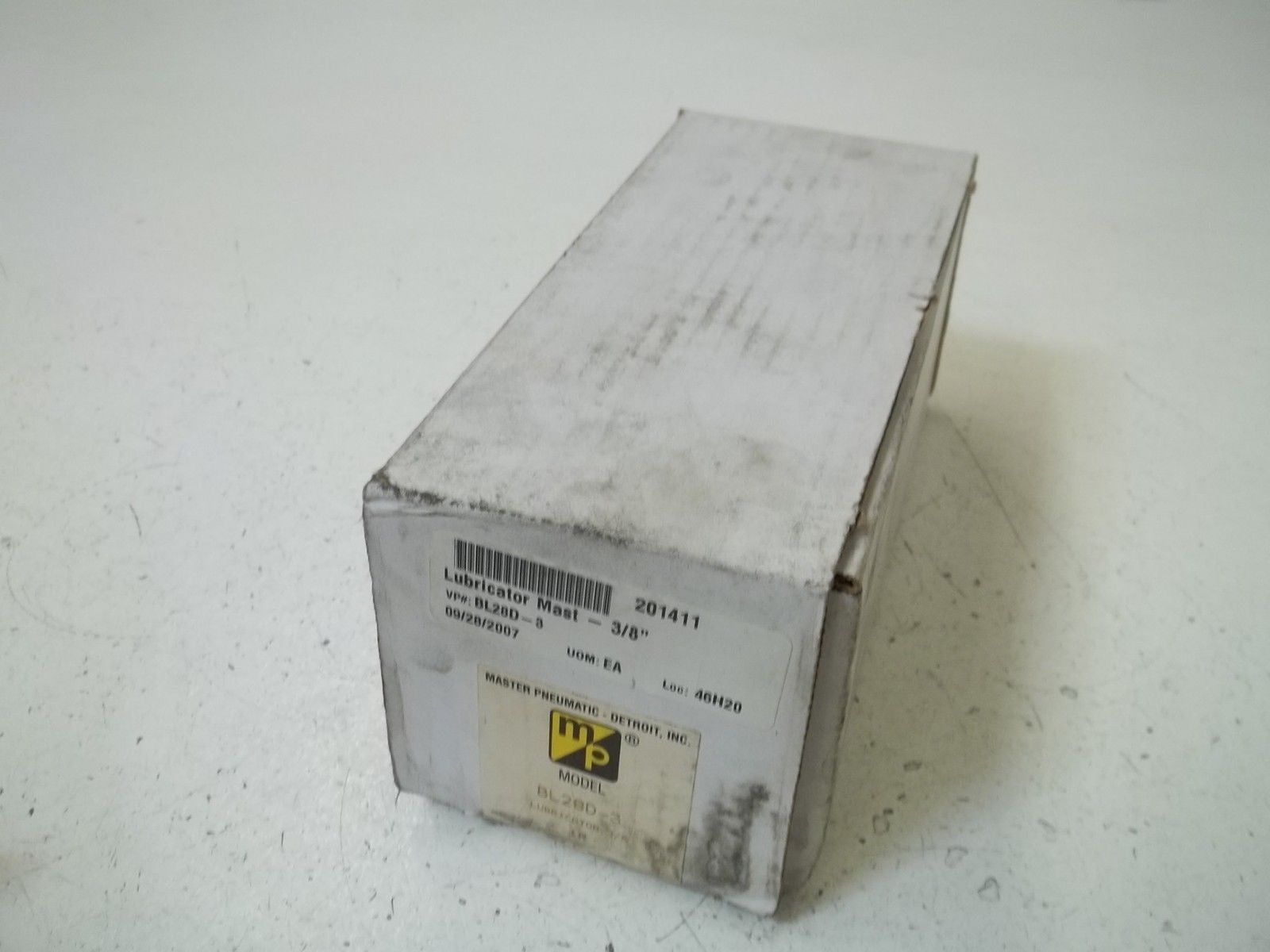 MASTER PNEUMATIC-DETROIT, INC. BL28D-3 3/8" LUBRICATOR *NEW IN BOX*