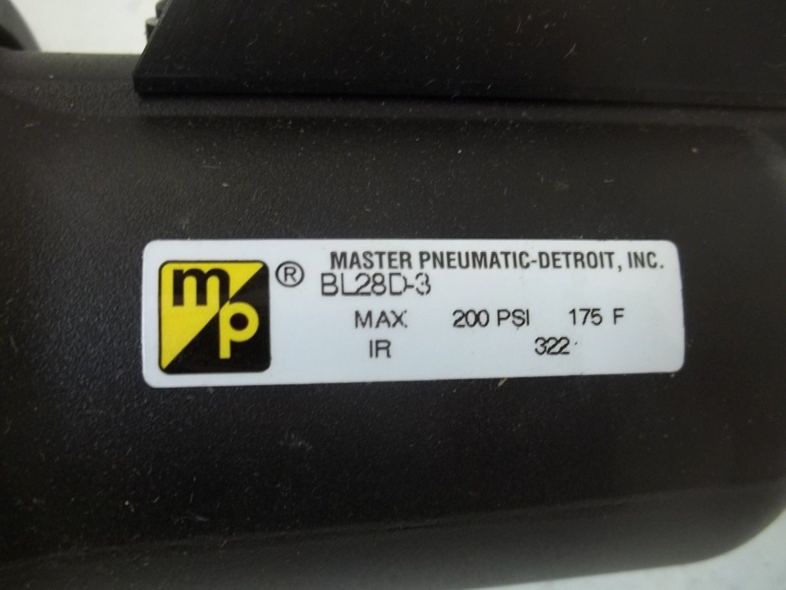MASTER PNEUMATIC-DETROIT, INC. BL28D-3 3/8" LUBRICATOR *NEW IN BOX*