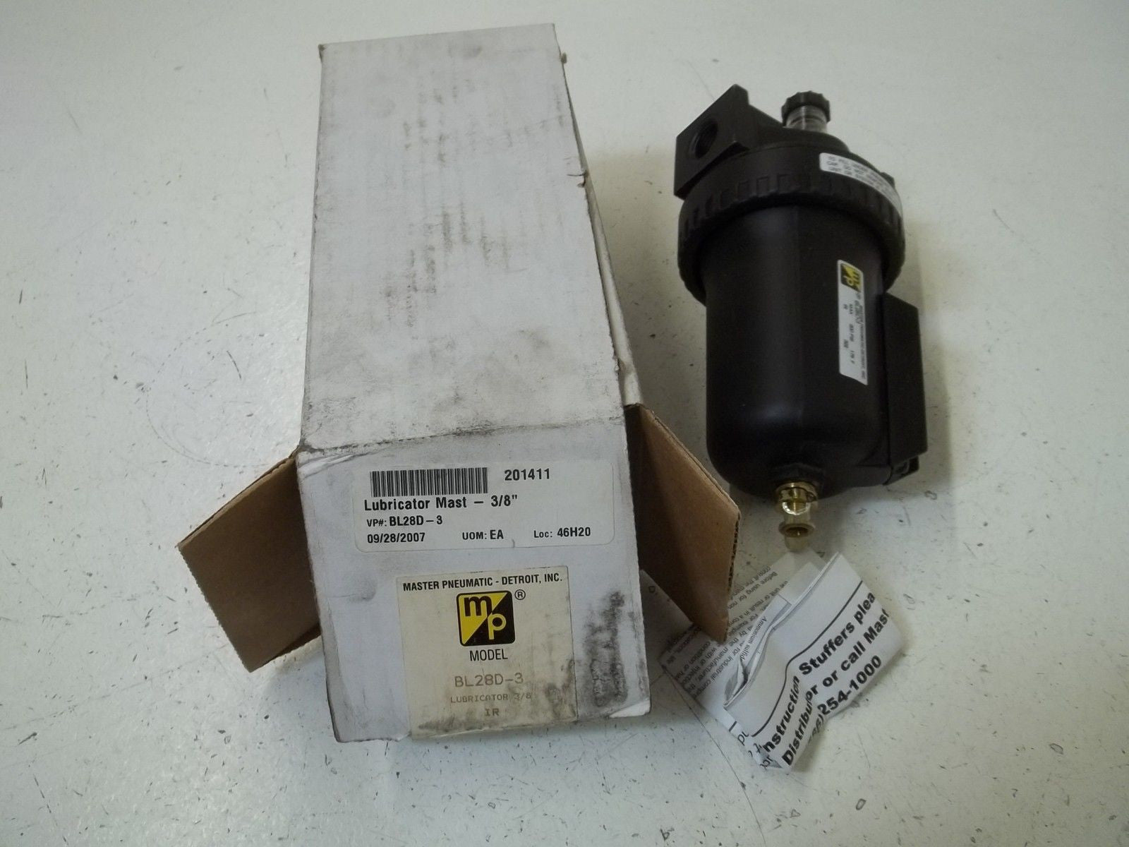 MASTER PNEUMATIC-DETROIT, INC. BL28D-3 3/8" LUBRICATOR *NEW IN BOX*