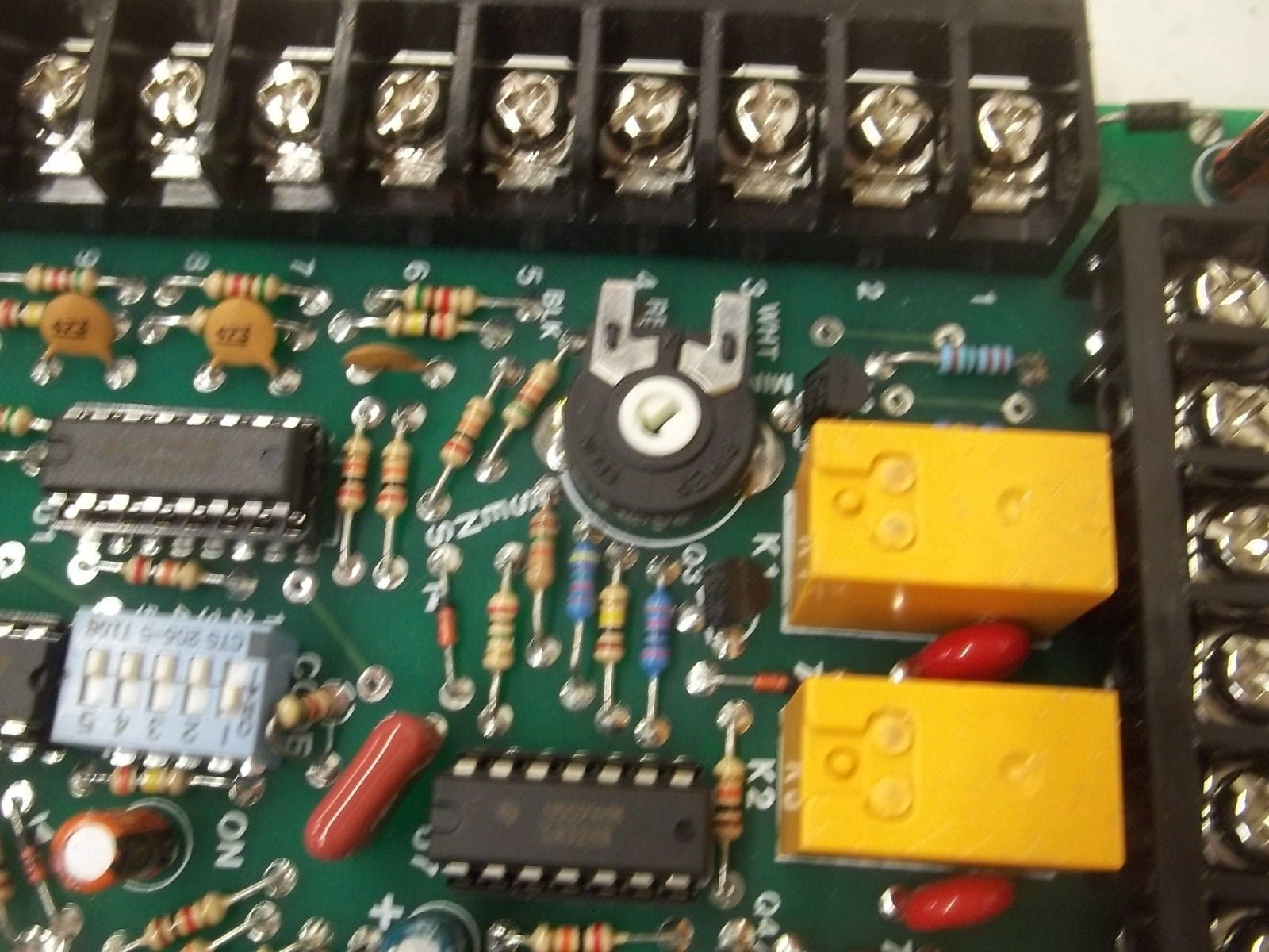 MCC ELECTRONICS PREMIER PNEUMATICS 2139-9 PC BOARD ASSEMBLY *USED*