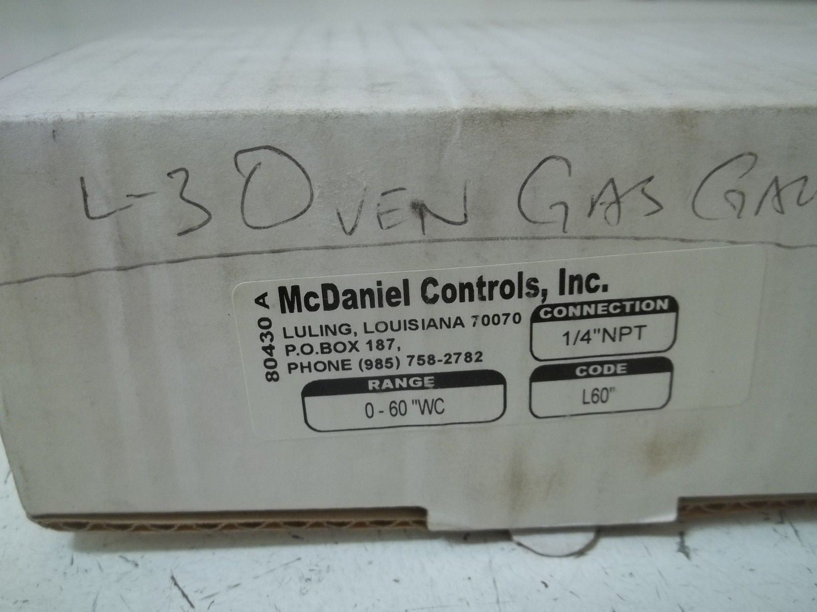 MCDANIEL CONTROLS INC. L60 1/4" GAUGE 0-60 *NEW IN BOX*