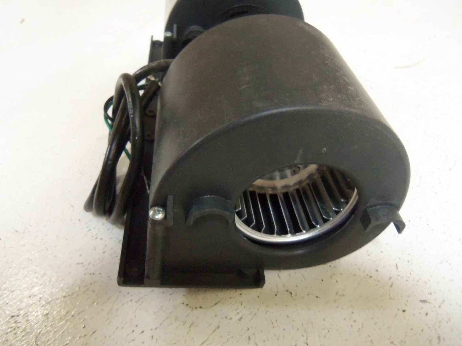 MCLEAN 30-4019-02M BLOWER ASSEMBLY *NEW NO BOX*