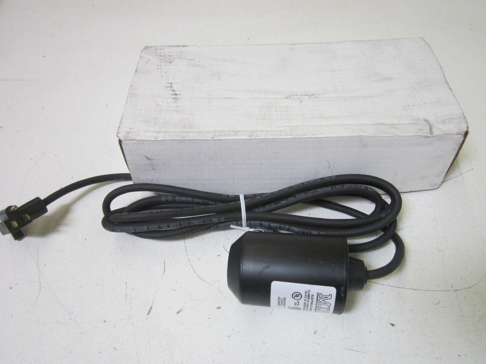 MDI 860D-120-10 PUMP DOWN SWITCH *NEW IN A  BOX*