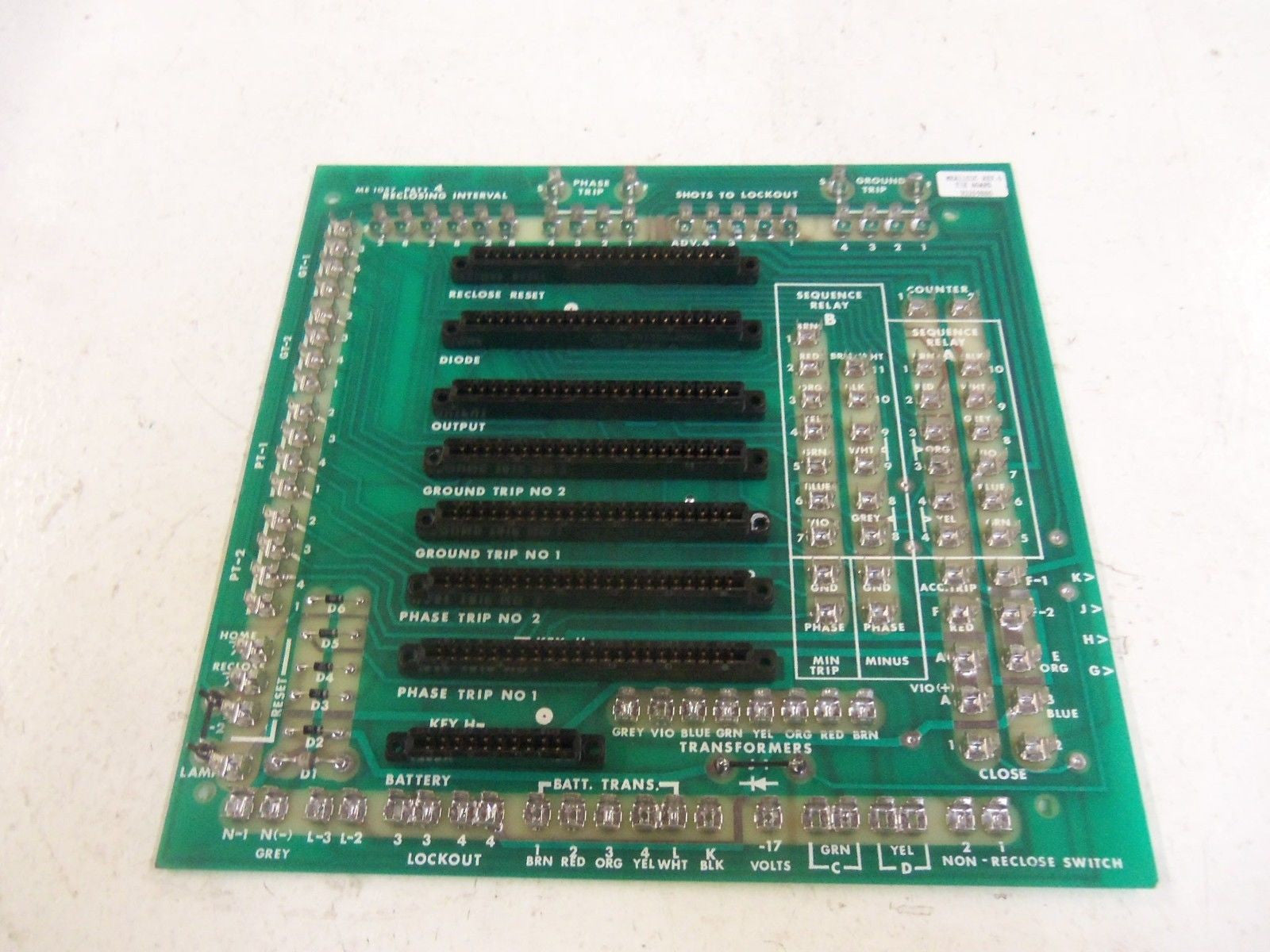 ME 1057 *USED*
