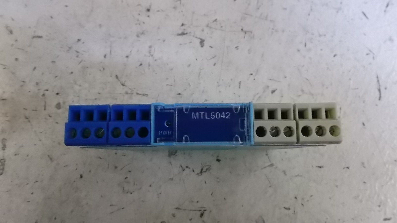 MEASUREMENT TECHNOLOGY MTL5042 INTERFACE UNITS *NEW NO BOX*