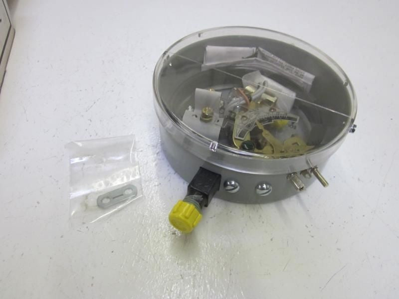 MERCOID DR-21-2U-9S PRESSURE SWITCH  *USED*