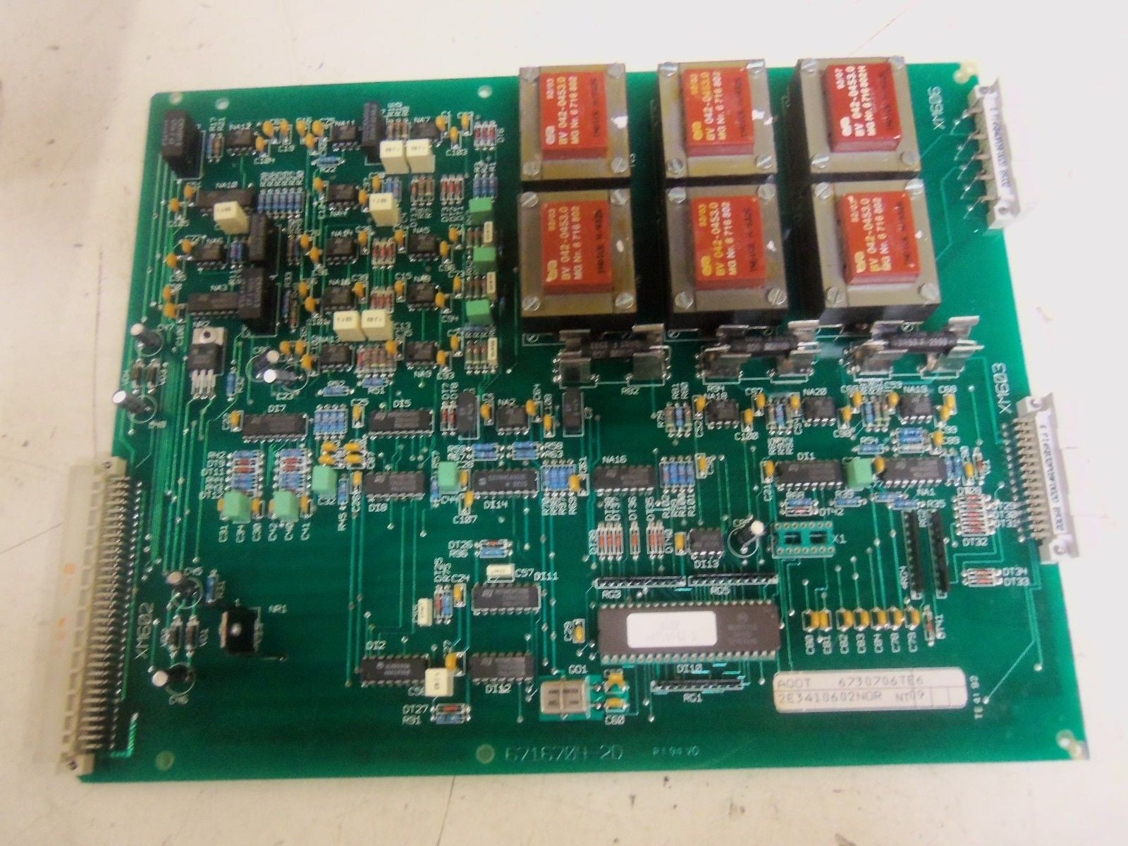 MERLIN GERIN 6716704-2D *NEW IN BOX*