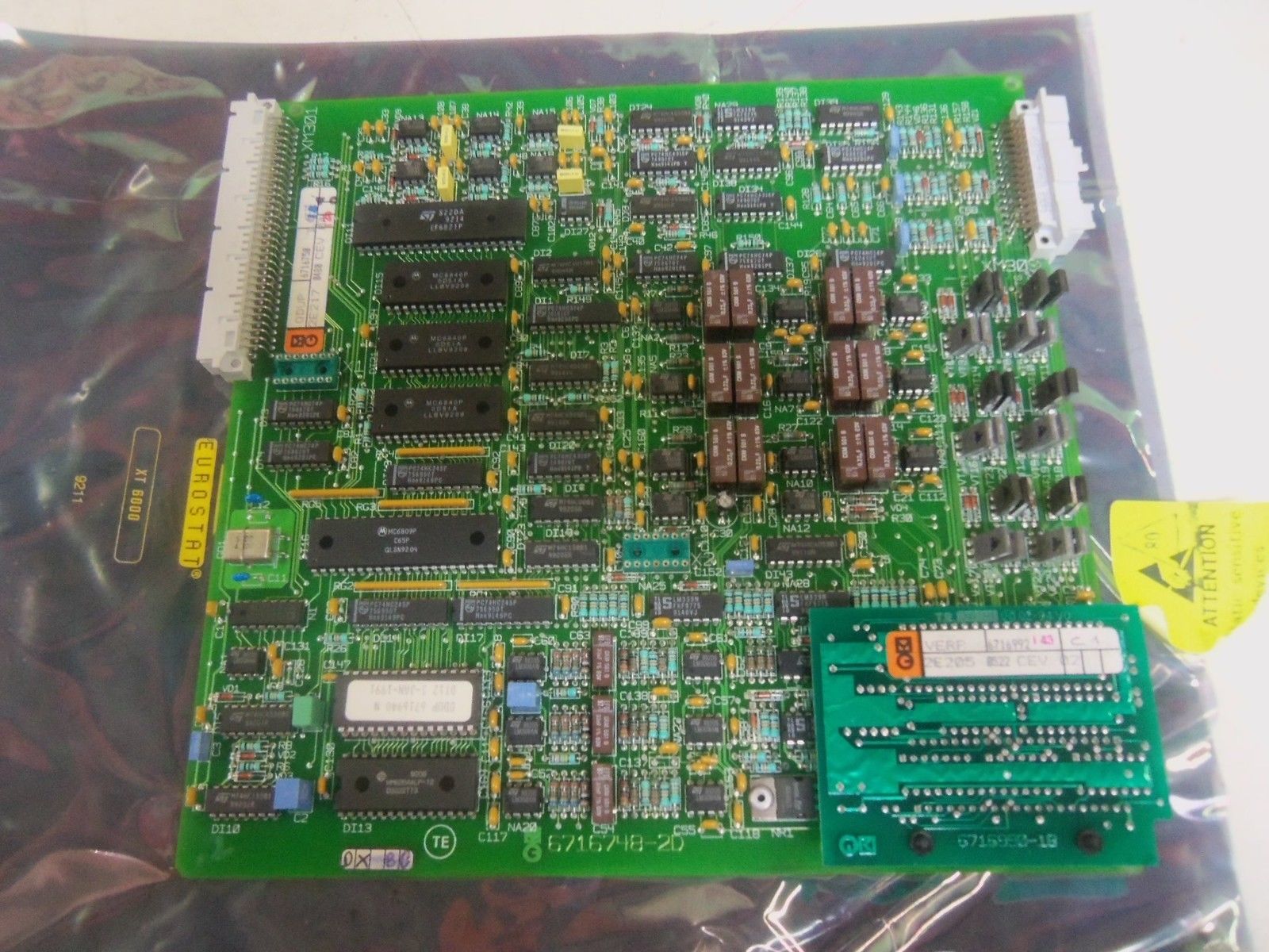 MERLIN GERIN 6716748-2D *NEW IN BOX*