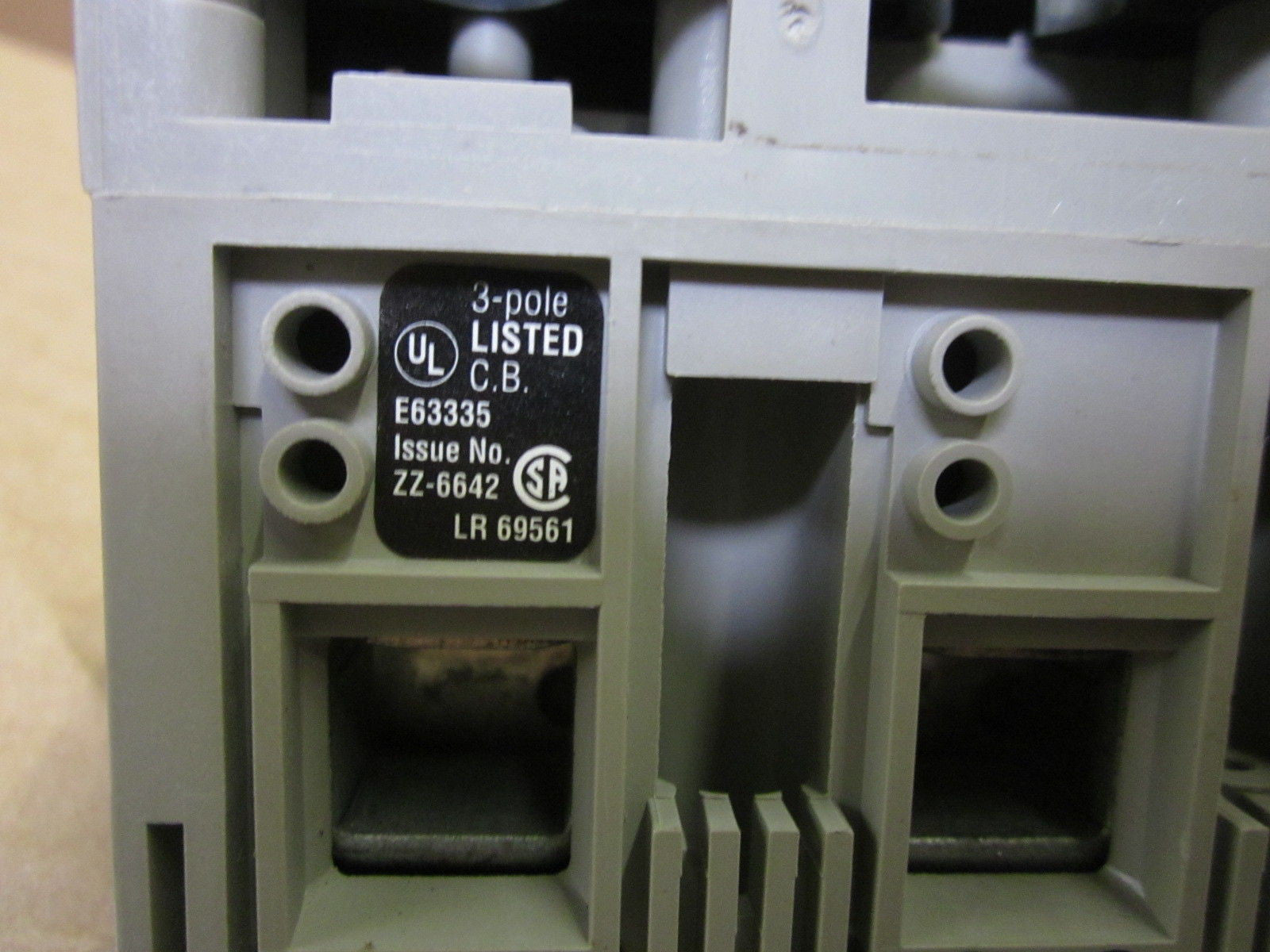 MERLIN GERIN NSC100N 480V CIRCUIT BREAKER *NEW IN BOX*