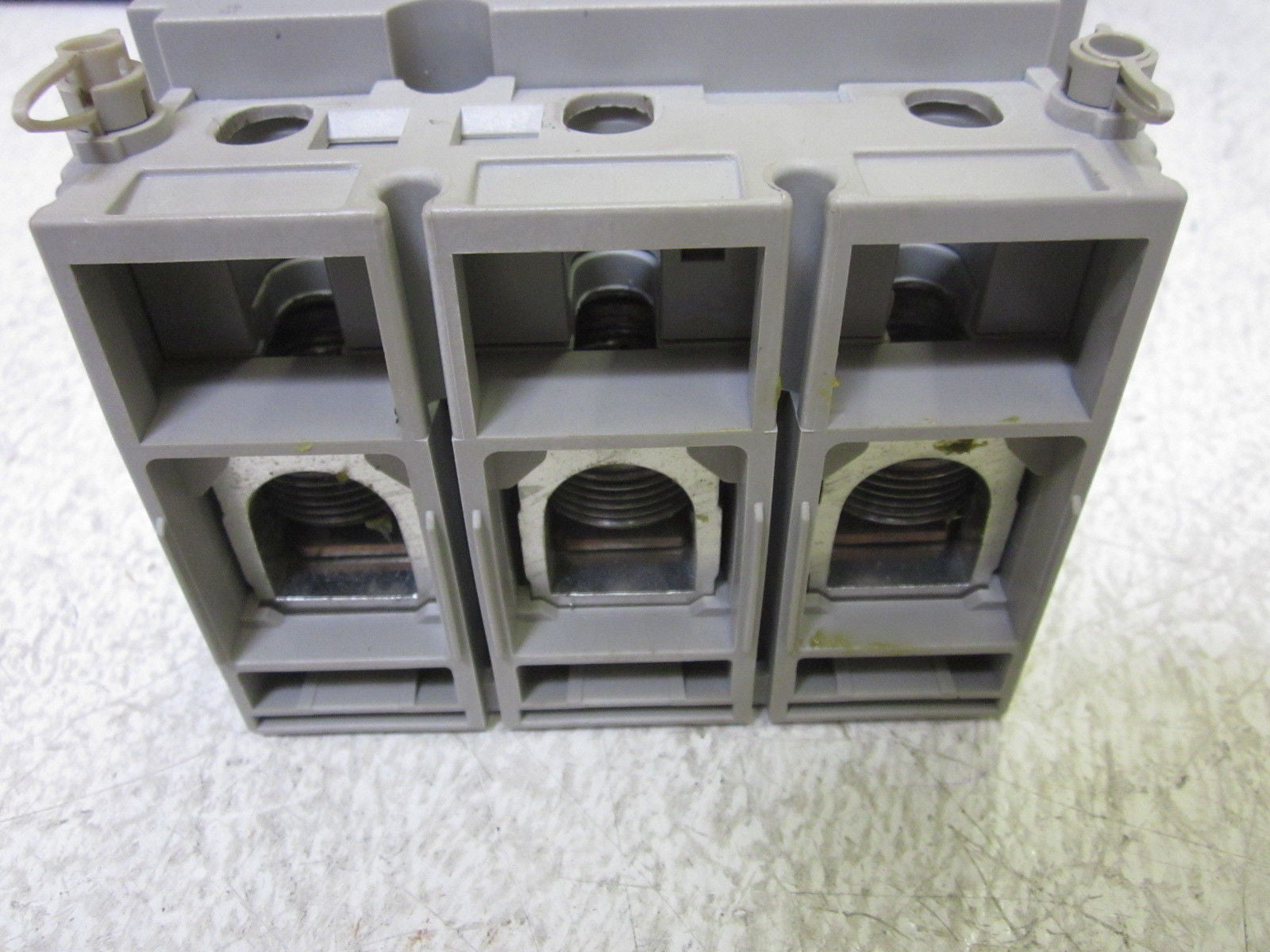 MERLIN GERIN NSF150N 347V CIRCUIT BREAKER  *USED*