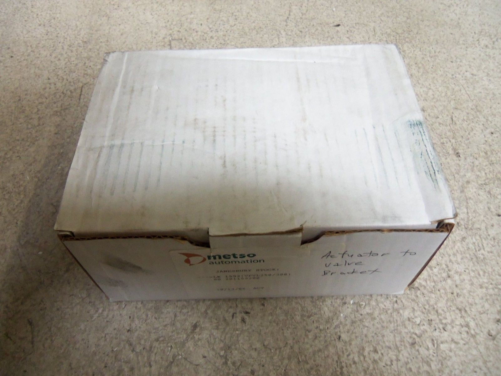 METSO LK-1592 BRACKET *NEW IN BOX*