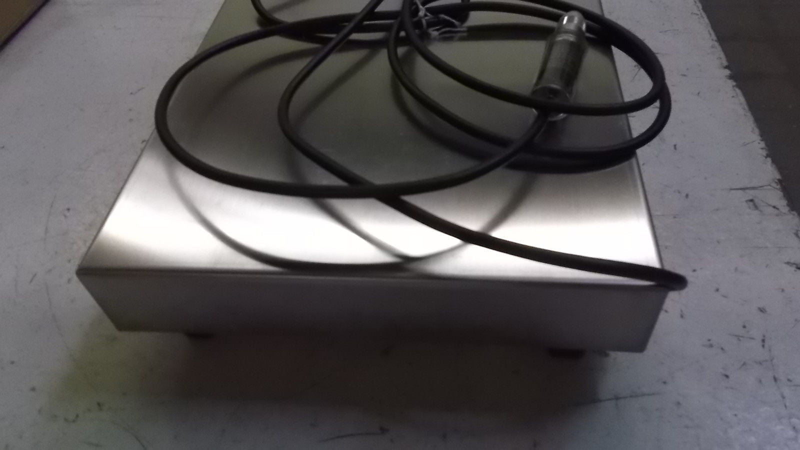 METTLER TOLEDO PBA430-BB60-IDNET SCALE (AS PICTURED) *NEW IN BOX*