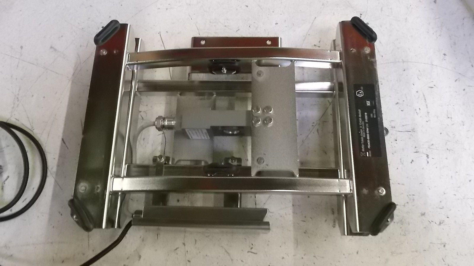 METTLER TOLEDO PBA430-BB60-IDNET SCALE (AS PICTURED) *NEW IN BOX*