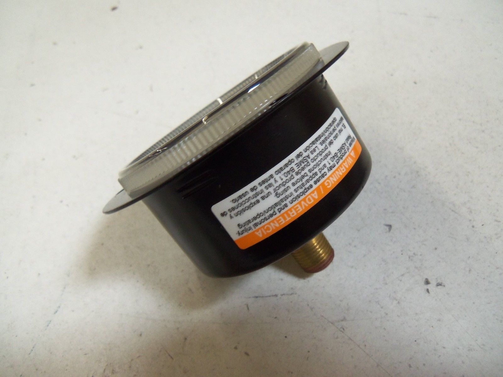 MFG 4UA33 600 PSI *NEW IN BOX*