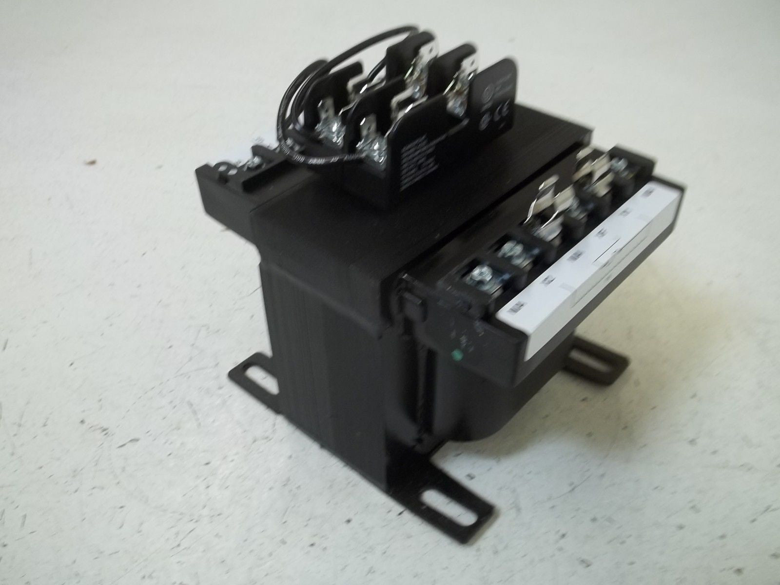 MICRON B500MBT13RKF SERIES 2 TRANSFORMER 500VA *NEW IN BOX*