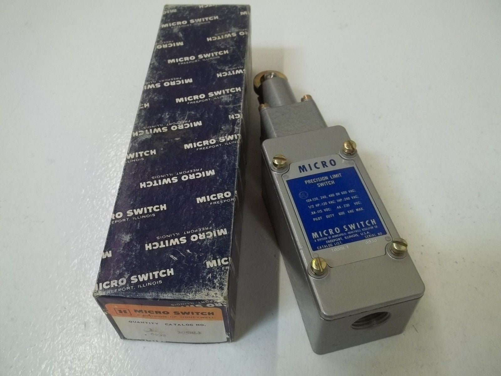 MICROSWITCH 105ML1 PRECISION LIMIT SWITCH (GREY) *NEW IN BOX*