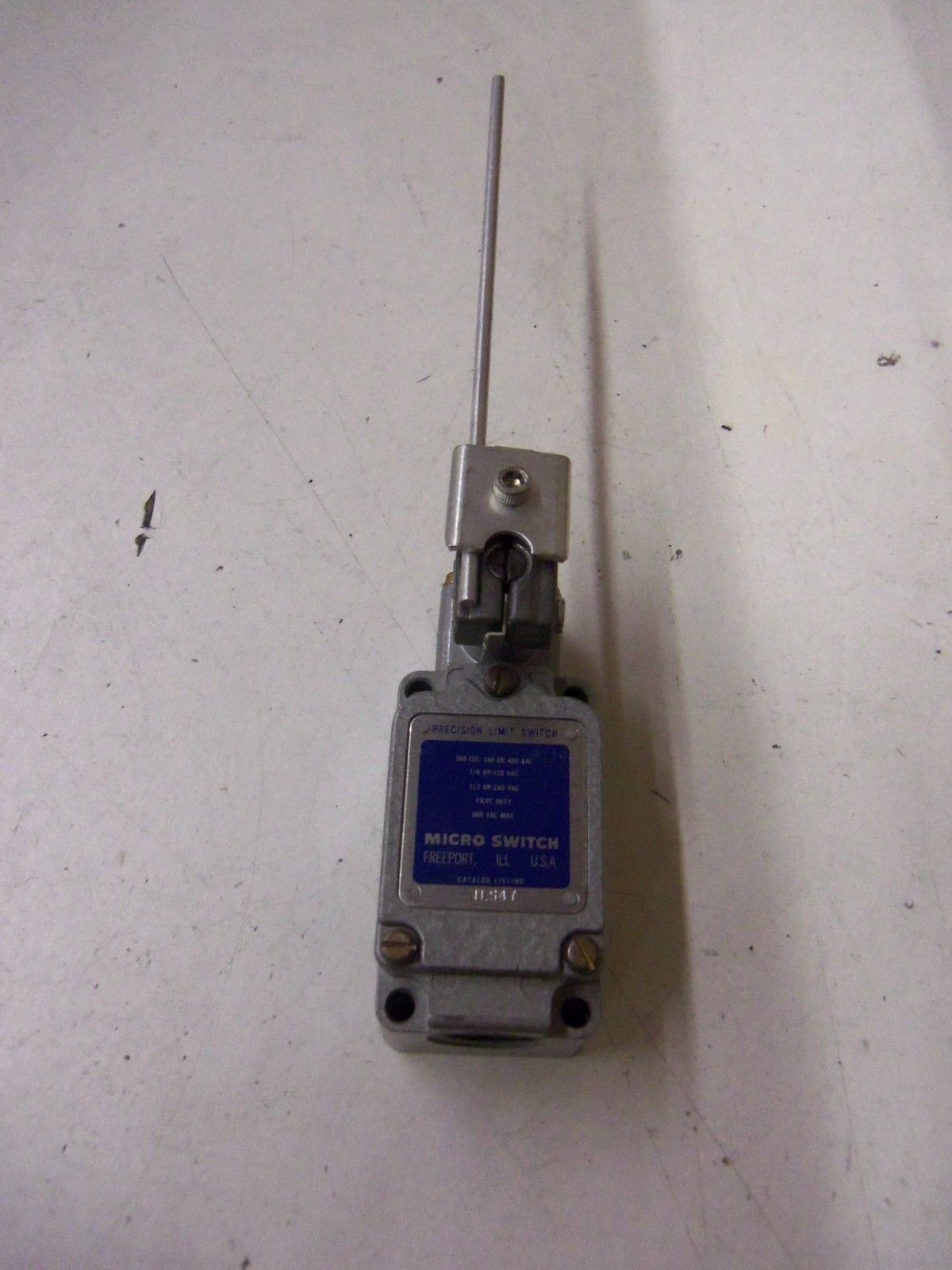 MICROSWITCH 1LS47 *NEW IN BOX*