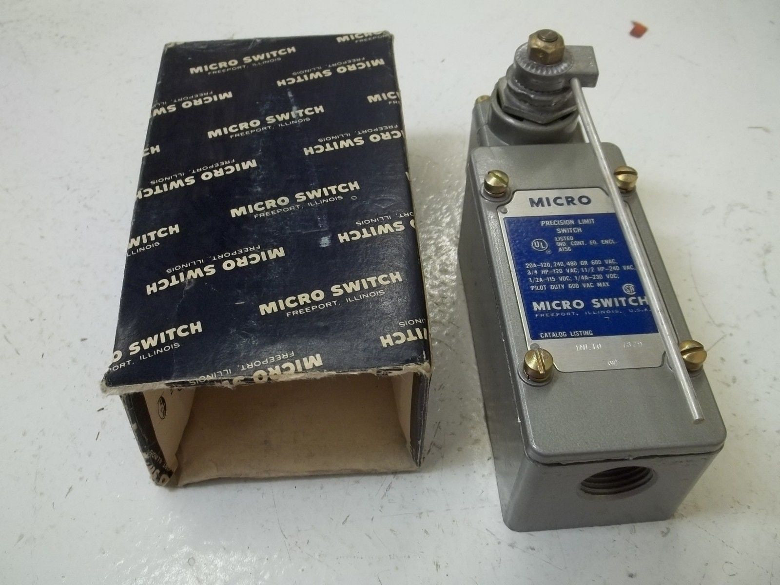 MICROSWITCH 1ML10 (BLUE  & WHITE BOX) *NEW IN BOX*