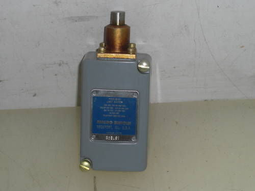 MICROSWITCH 202LS1 LIMIT SWITCH *USED*
