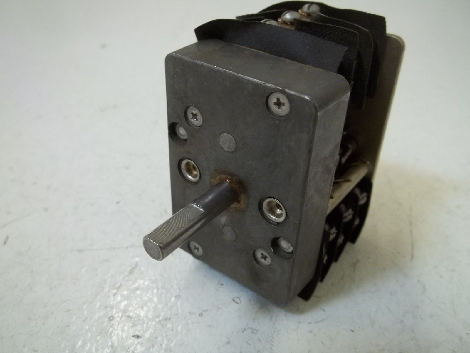 MICRO SWITCH 20AS6-36 *NEW IN BOX*