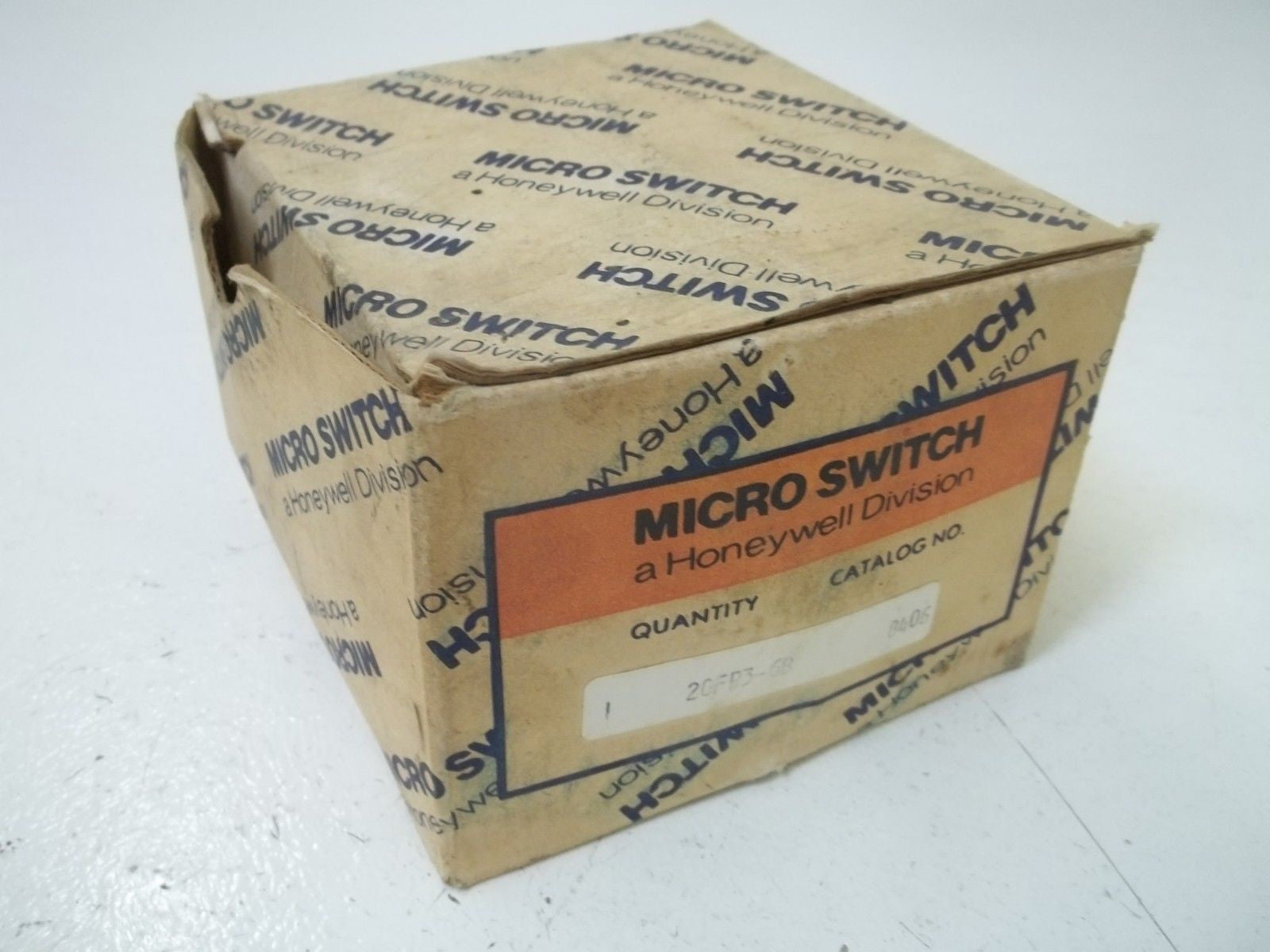 MICRO SWITCH 20FR3-6B *NEW IN BOX*