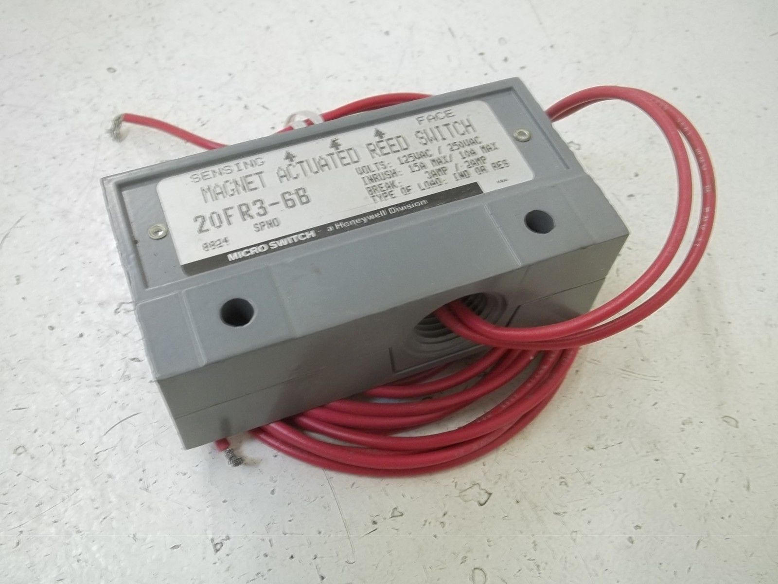 MICROSWITCH 20FR3-6B MAGNETIC ACTUATED REED SWITCH *NEW NO BOX*