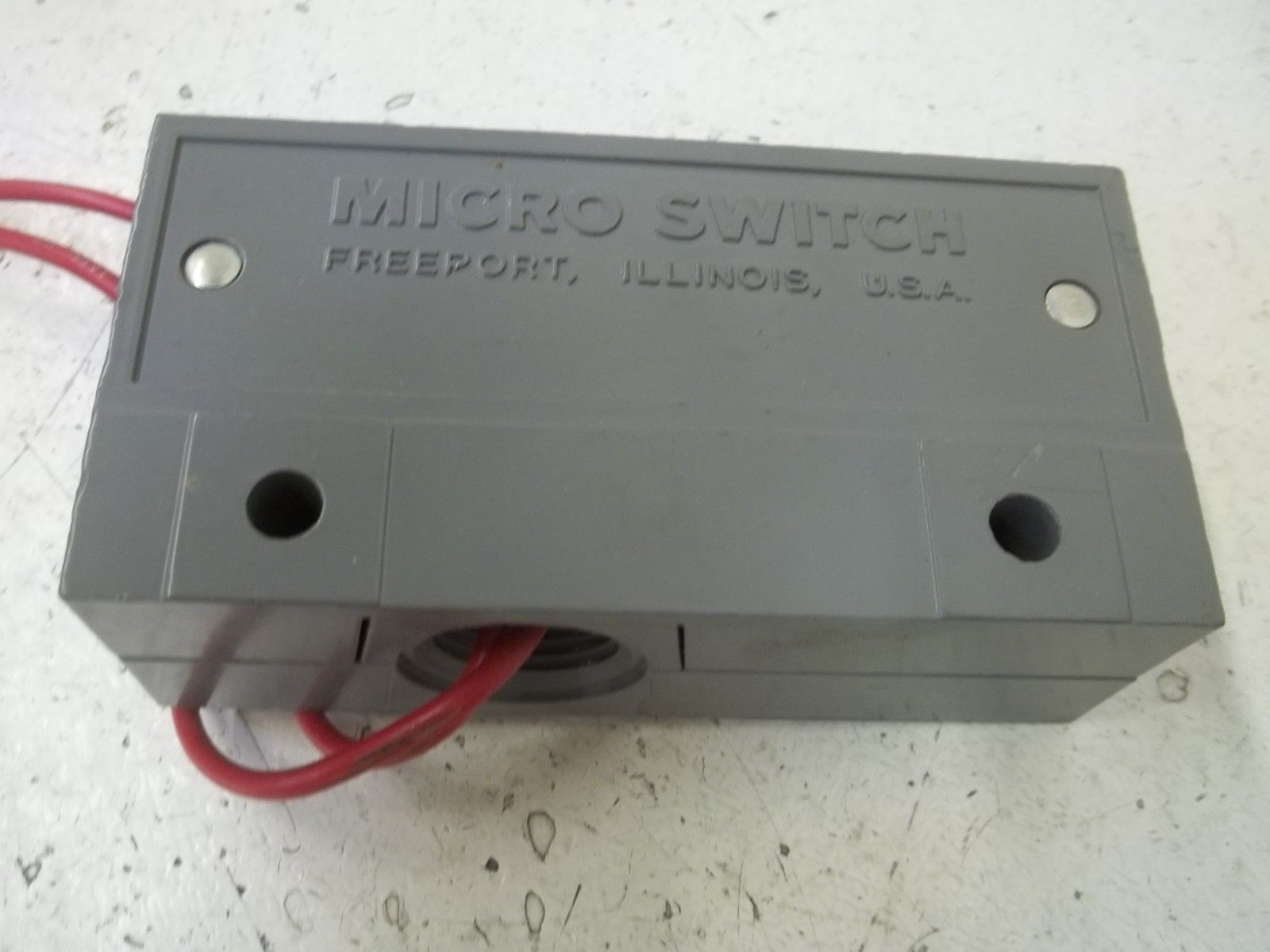 MICROSWITCH 20FR3-6B MAGNETIC ACTUATED REED SWITCH *NEW NO BOX*